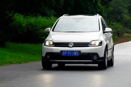 2011款进口大众CrossGolf试驾实拍