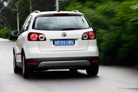 2011款进口大众CrossGolf试驾实拍