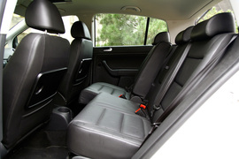 2011款进口大众CrossGolf试驾实拍