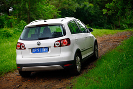 2011款进口大众CrossGolf试驾实拍