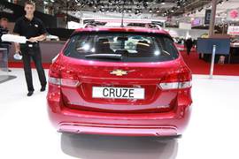 雪佛兰科鲁兹旅行版巴黎车展实拍