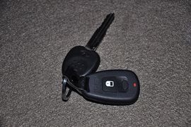 2012款华泰圣达菲1.8T手动导航版