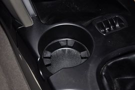 2012款华泰圣达菲1.8T手动导航版