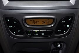 2012款华泰圣达菲1.8T手动导航版