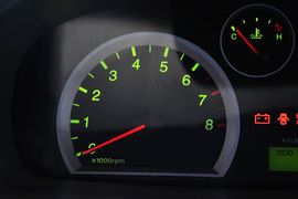 2012款华泰圣达菲1.8T手动导航版