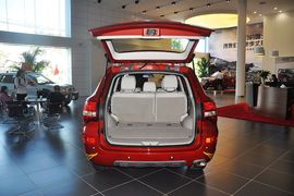 2012款华泰宝利格1.8T手动两驱爱国版