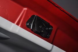 2012款华泰宝利格1.8T手动两驱爱国版