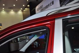 2012款华泰宝利格1.8T手动两驱爱国版