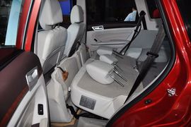 2012款华泰宝利格1.8T手动两驱爱国版