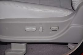 2012款华泰宝利格1.8T手动两驱爱国版