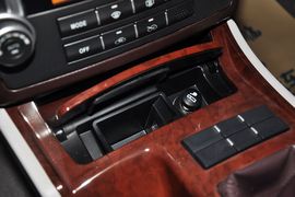 2012款华泰宝利格1.8T手动两驱爱国版