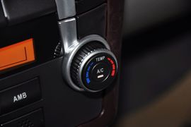 2012款华泰宝利格1.8T手动两驱爱国版