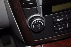 2012款华泰宝利格1.8T手动两驱爱国版