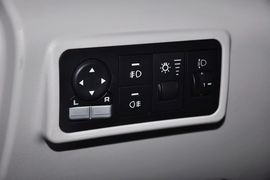 2012款华泰宝利格1.8T手动两驱爱国版