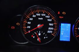 2012款华泰宝利格1.8T手动两驱爱国版