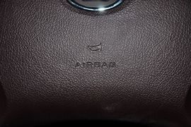 2012款华泰宝利格1.8T手动两驱爱国版