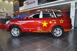 2012款华泰宝利格1.8T手动两驱爱国版