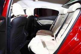 全新马自达MAZDA6巴黎车展实拍