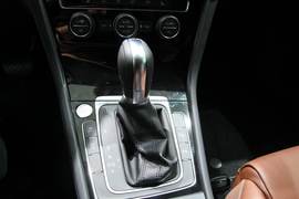 全新大众第七代高尔夫巴黎车展实拍