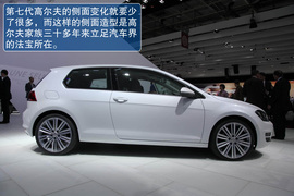 全新大众第七代高尔夫巴黎车展实拍