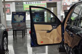 2012款奇瑞瑞虎1.6S手动舒适型