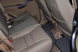 2012款奇瑞瑞虎1.6S手动舒适型