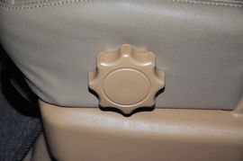 2012款奇瑞瑞虎1.6S手动舒适型