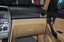 2012款奇瑞瑞虎1.6S手动舒适型