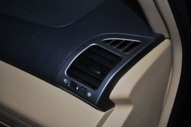 2012款奇瑞瑞虎1.6S手动舒适型