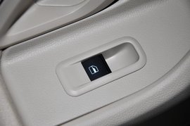 2012款斯柯达晶锐1.4L手动晶灵版