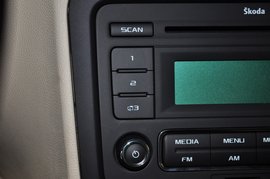 2012款斯柯达晶锐1.4L手动晶灵版