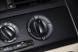 2012款斯柯达晶锐1.4L手动晶灵版