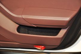 2010款保时捷Panamera