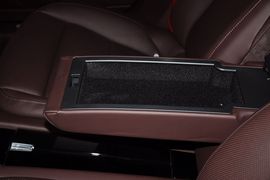 2010款保时捷Panamera