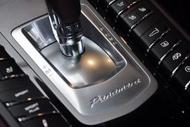 2010款保时捷Panamera