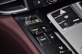 2010款保时捷Panamera