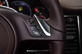 2010款保时捷Panamera