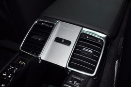 2010款保时捷Panamera