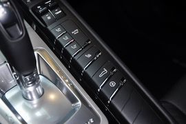 2010款保时捷Panamera