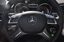 2012款奔驰ML300