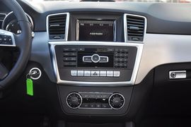 2012款奔驰ML300