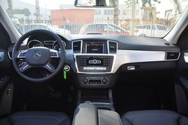 2012款奔驰ML300