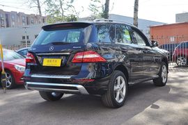 2012款奔驰ML300
