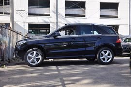 2012款奔驰ML300