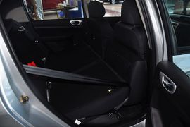 2012款标致307两厢1.6L手动舒适版到店实拍