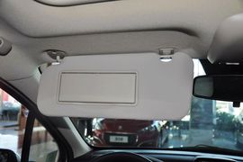 2012款标致307两厢1.6L手动舒适版到店实拍