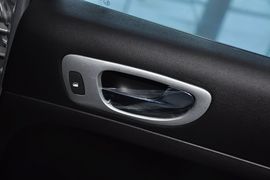 2012款标致307两厢1.6L手动舒适版到店实拍