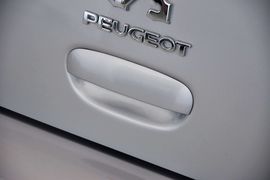 2012款标致307两厢1.6L手动舒适版到店实拍