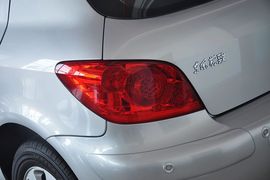 2012款标致307两厢1.6L手动舒适版到店实拍
