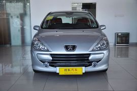 2012款标致307两厢1.6L手动舒适版到店实拍